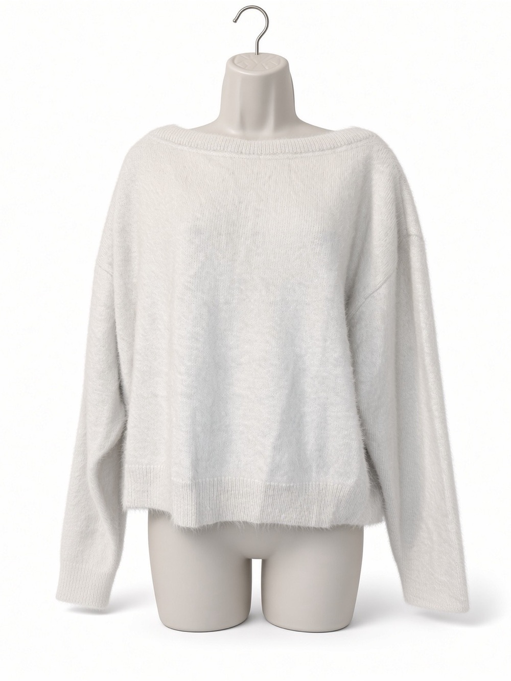 Beverly and Beck XS Cream Fuzzy Boat Neck Sweater Oversized